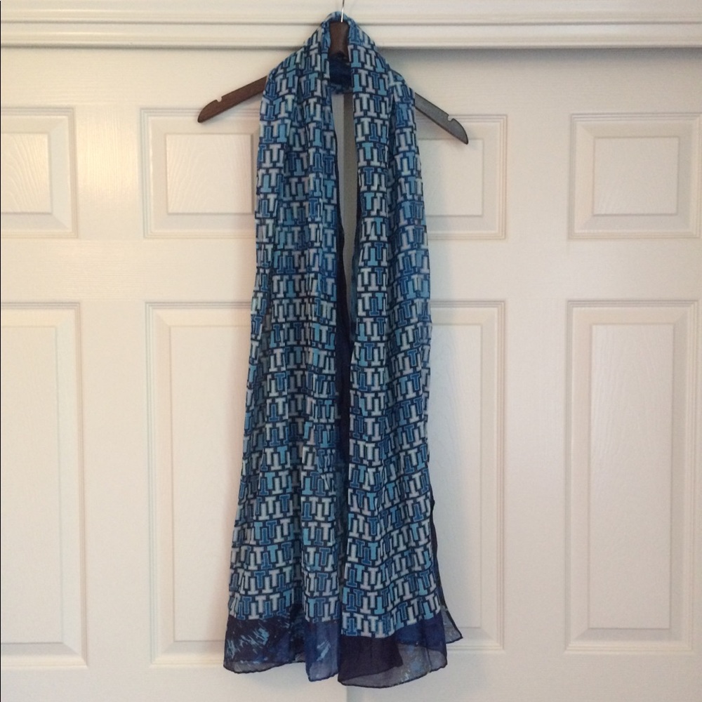 Beautiful Blue Oblong Tory Burch Scarf